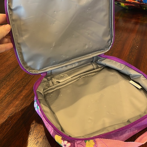 Max and Ruby insulated lunch box - Picture 4 of 5